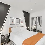 Elegant Urban Retreat In The Heart Of Center City