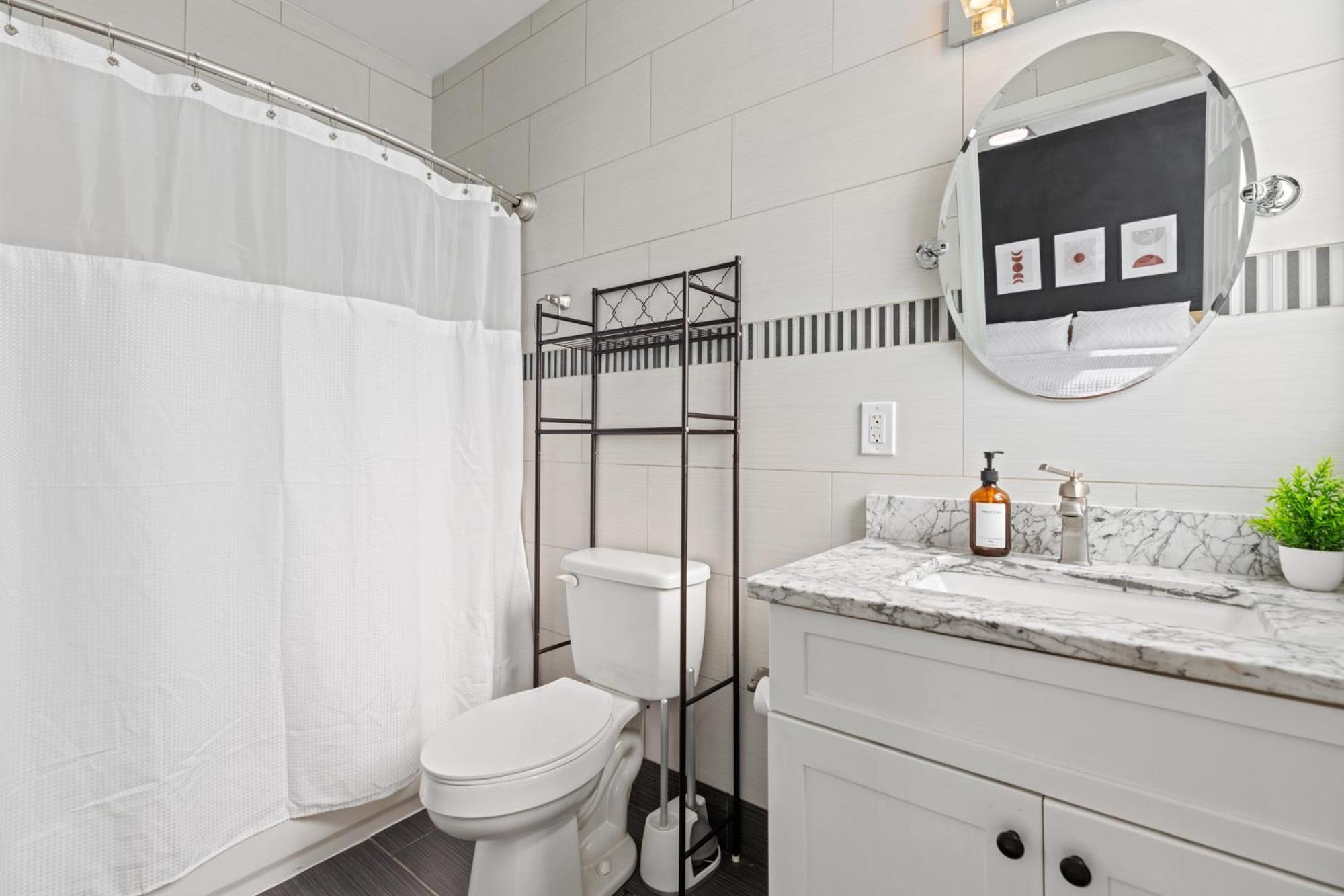 Apartamento Elegant Urban Retreat In The Heart Of Center